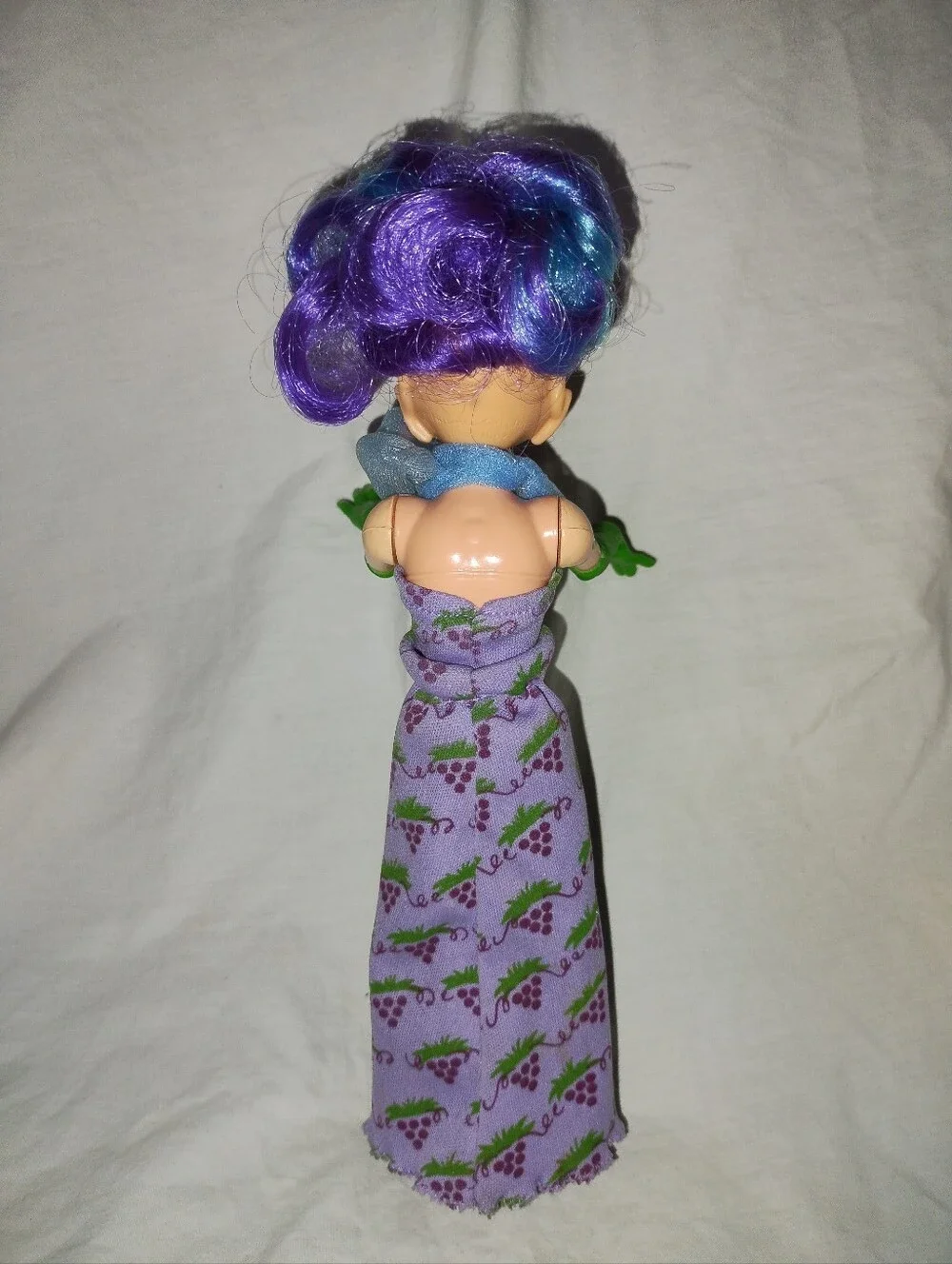 Vintage 1982 Strawberry Shortcake's Sour Grapes Doll American Greetings Toy